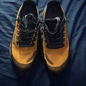 New Balance Fresh Foam X Trail More V3 (orange blacktop)